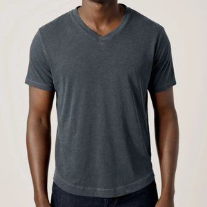 NEW BUCK MASON SLUB CURVED DARK NAVY V-NECK TEE
